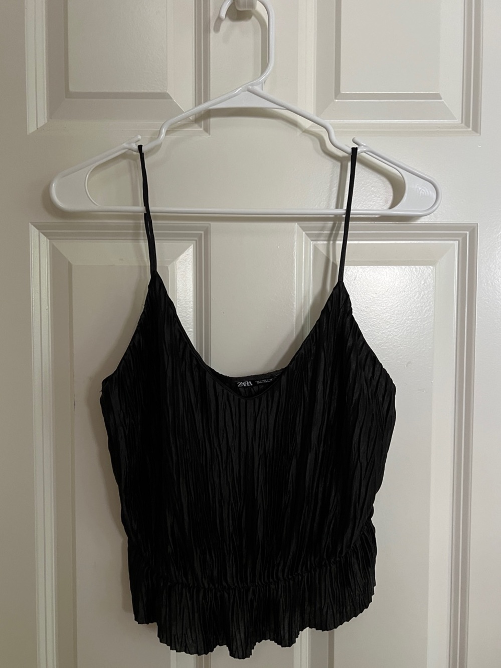 Zara Black Textured Spaghetti-Strap Crop Camisole